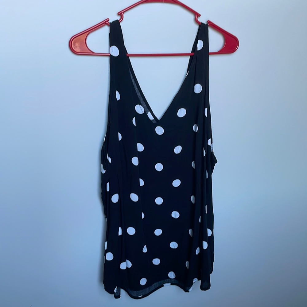 Old Navy black and white polka dot tank top